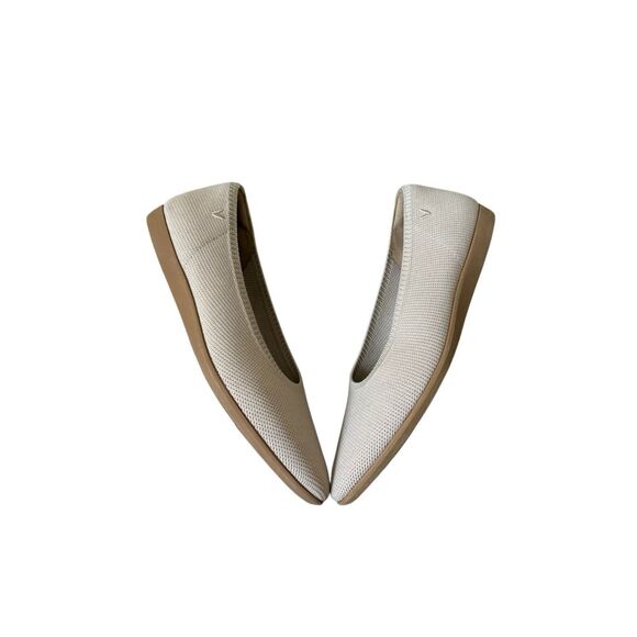 Vivaia Lightweight Pointed Toe Ballet Flats size 40 US 9 Aria Walker Cream - Picture 8 of 9